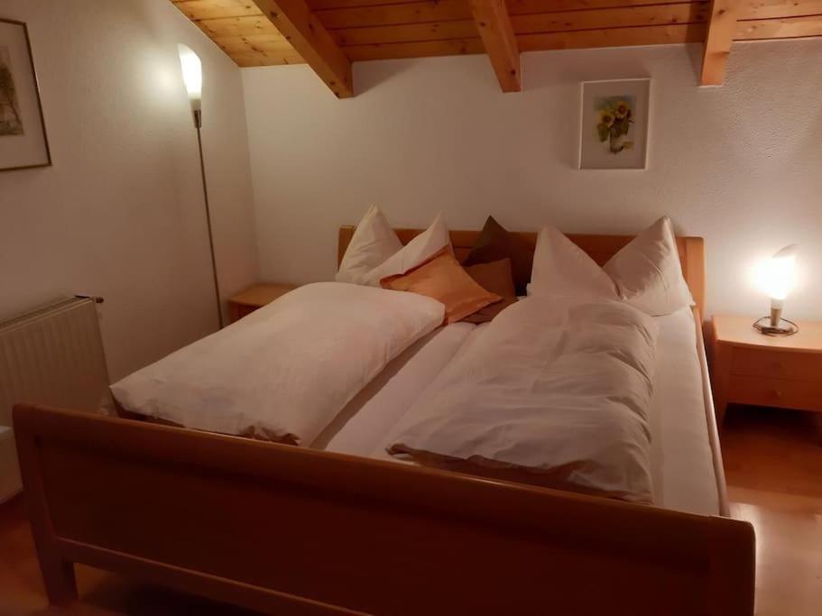 Vermiete Ein Doppelzimmer In Einem Holzhaus Wolfurt